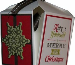 Boite de Noël pour ma porte ouverte