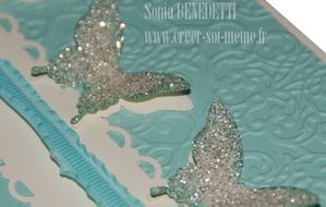 carte papillons brillants detail