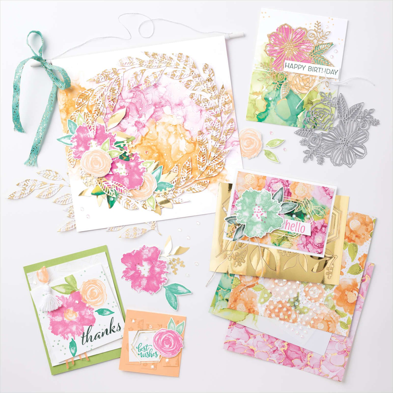 Créez de splendides bouquets floraux avec les diverses images des poinçons Découpes d’artiste. Vous adorerez voir tout ce que vous pouvez créer avec les feuilles et fleurs détaillées. Confectionnez des couronnes, bouquets de fleurs et plus encore.