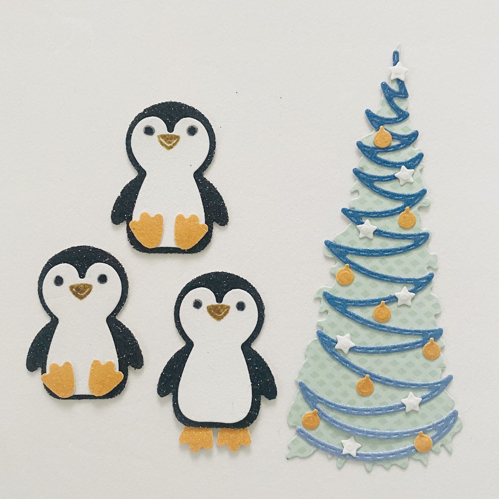 pingouins a paillette sapin découpe perforatrice stampin up france normandie nantes ile de france nord