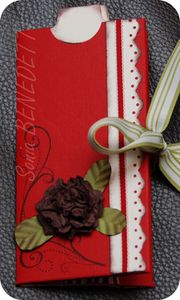 mini porte tag couverture