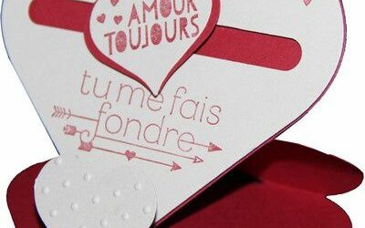 Une carte Saint Valentin avec des coeurs!