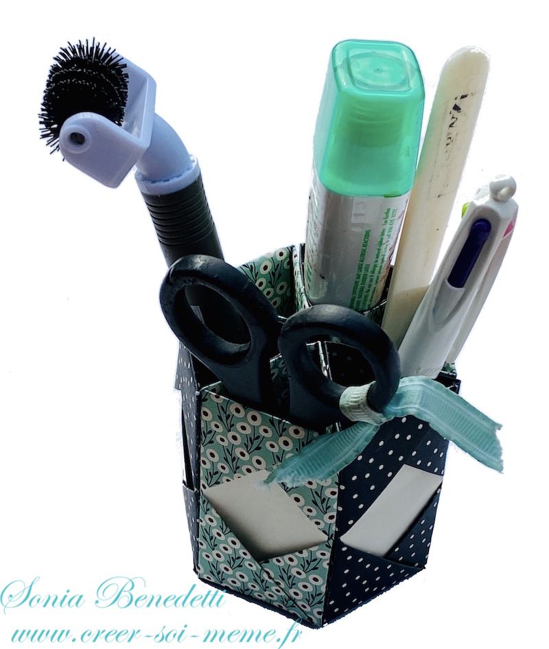 Tutoriel gratuit origami organisateur de bureau