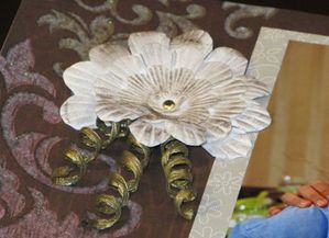 page nous lea fleur 2